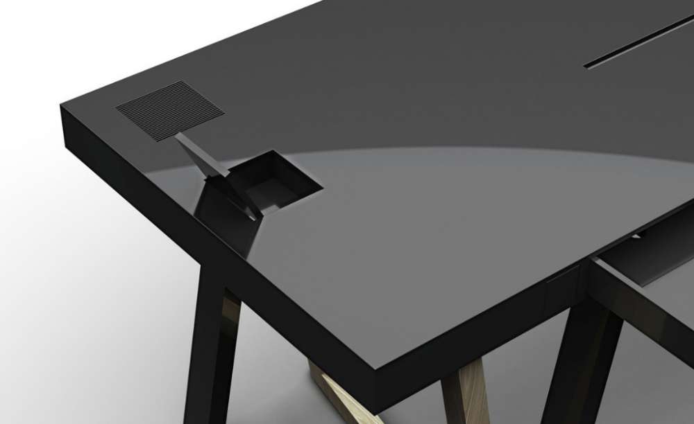 Acura_Thor_SHIELD_Agent_Desk_2