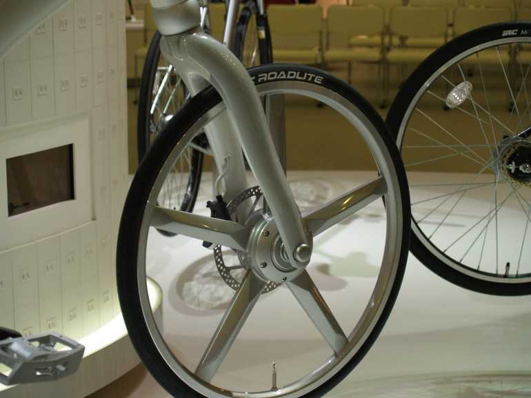 toyota-autonomous-prius