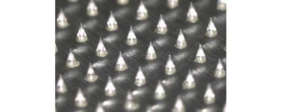 fujifilm_microneedle_array