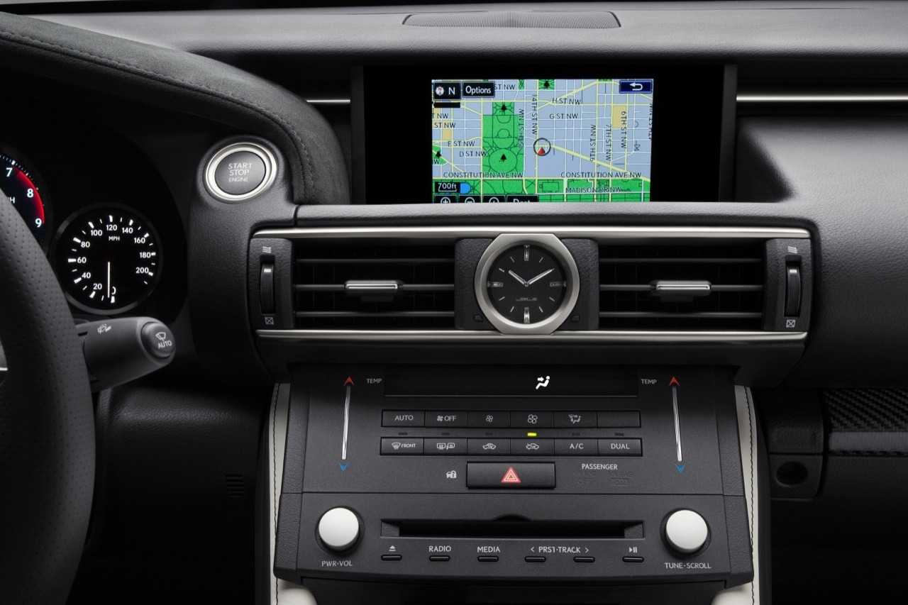 lexus-rc-f-coupe-38-1