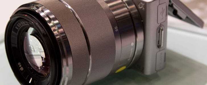 Νέο firmware προσθέτει 3D Sweep Panorama στις φωτογραφικές NEX-3 και NEX-5