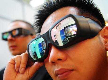 iFA 2010: Τα νέα πουλέν της Panasonic είναι 3D…