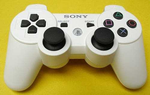‘Μαϊμού’ controller που… ανατινάσσονται κυνηγά η Sony!