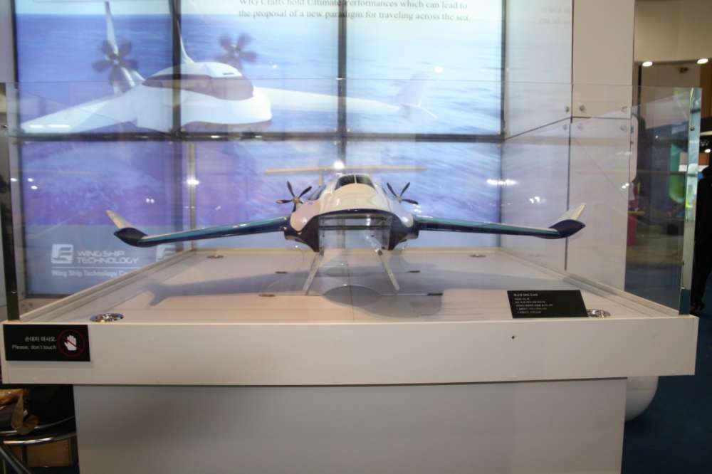 Σκάφος με ‘φτερά’: ένα Wing Boat για να ξεφύγουμε από τον χειμώνα…