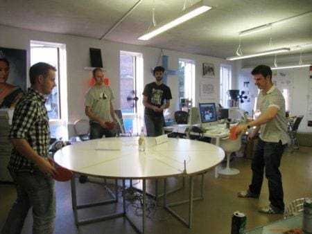 Let’s have some fun! Τρεις καλοί… χωράνε…