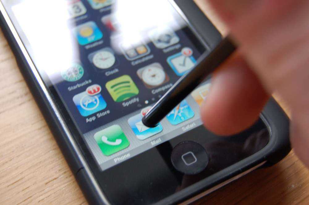 iPhone 5: τέλος στην ενσωματωμένη SIM, βάλε κανένα ολογράφημα Steve…