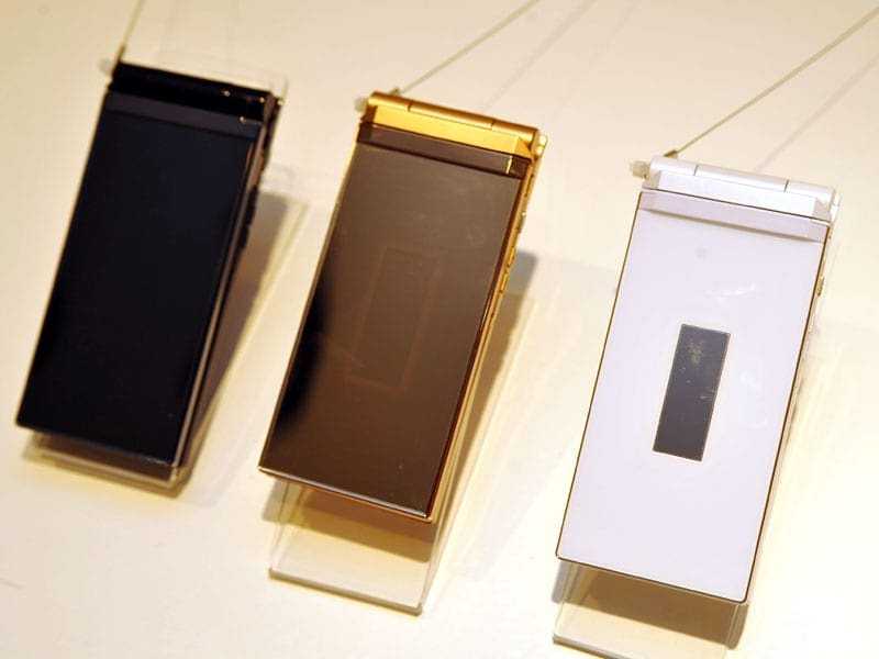 Μια… πασαρέλα από κινητά!