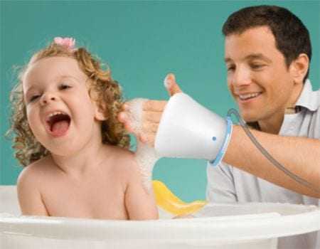 Για την ευαίσθητη επιδερμίδα: ένα gadget για το αγαπημένου μπάνιο του μωρού…