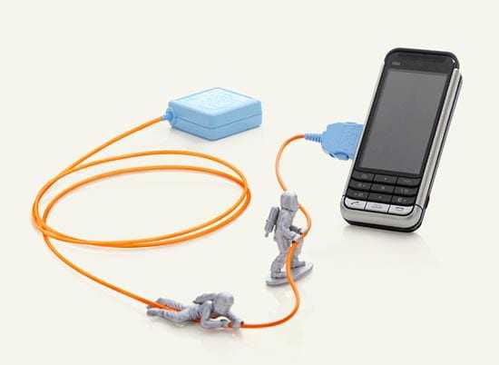 Μικροί… στρατιώτες κρατούν σε τάξη τα καλώδια μας!