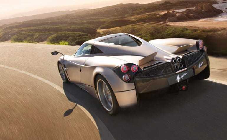 Pagani C9 Huayra: απολαύστε την σε όλη της τη μεγαλοπρέπεια…