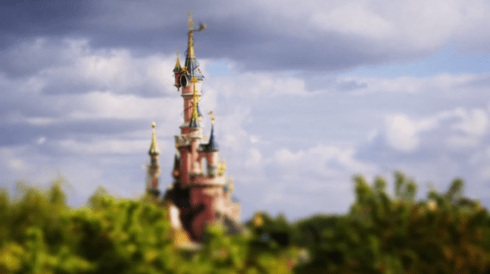 Το Παρίσι και μια… mini Disneyland! ένα πολύ όμορφο δημιουργικό βίντεο…