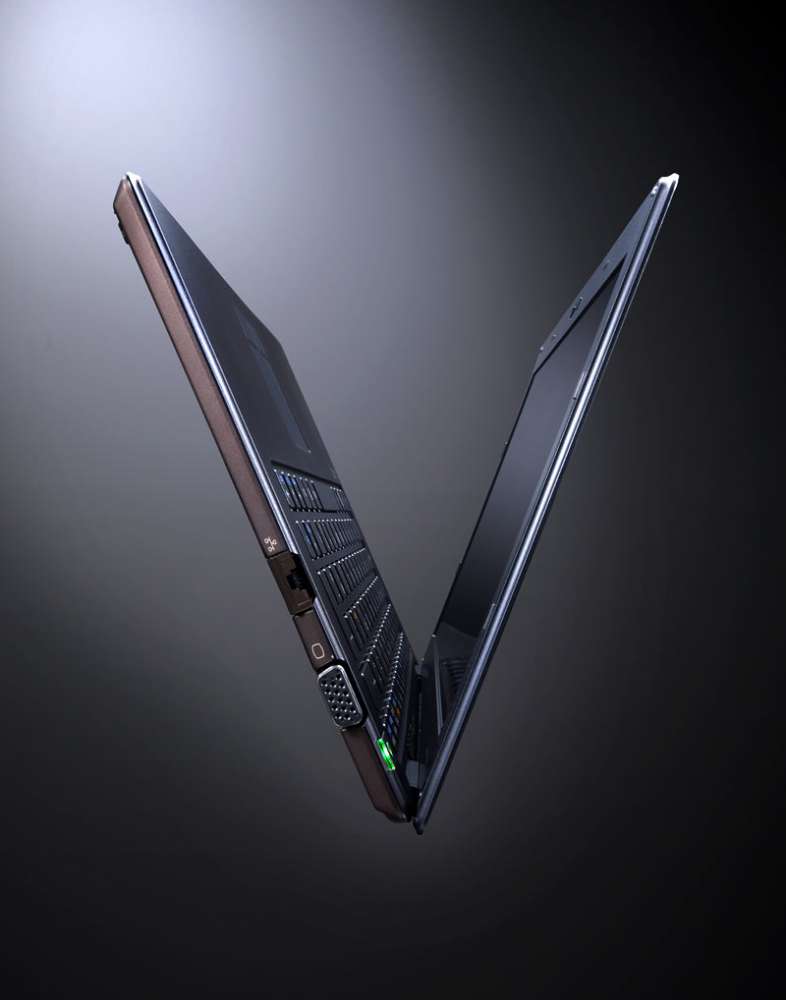 Το ανταγωνιστή του MacBook Air με θύρα Thunderbolt ετοιμάζει η Sony…