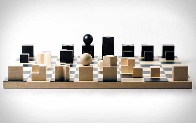 Naef Bauhaus Chess Set: ένα minimal σετ σκάκι…