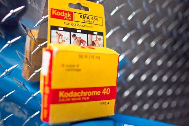 J.J. Abrams & το “Πακέτο Μυστηρίου”: ένα Super 8 φιλμάκι δίνει στοιχεία για την ταινία..