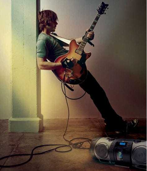 JVC – Kaboom με σύνδεση για κιθάρα…