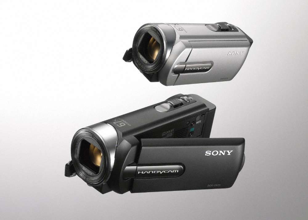 Sony Handycam SX21E – φτάνει Ευρώπη με 67x ζούμ!
