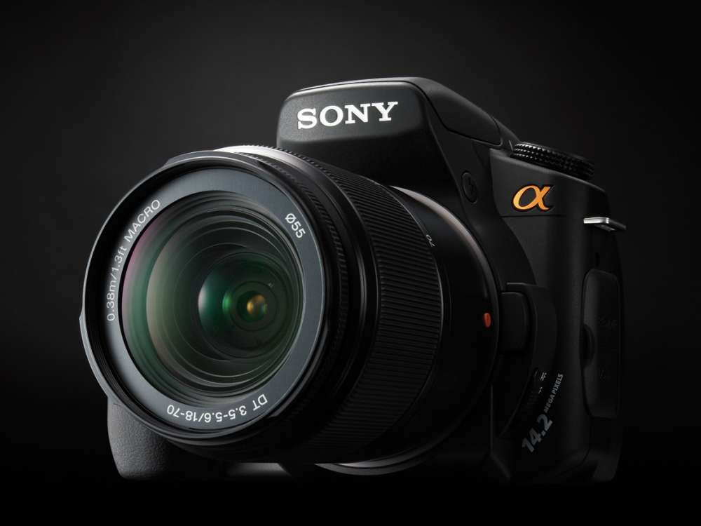 Νέο: φήμες για τη ναυαρχίδα Sony a99…