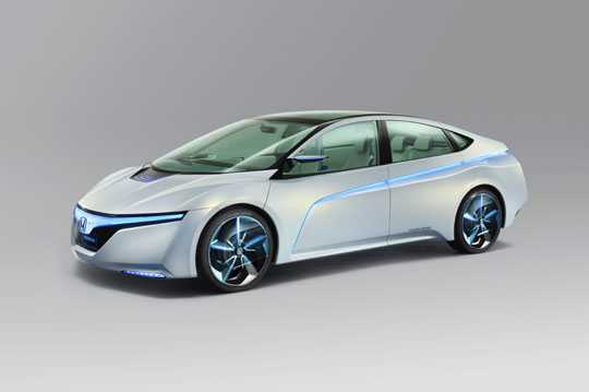 Honda AC-X – στρίβει με joystick…