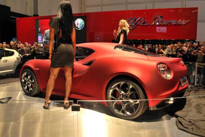 Alfa Romeo 4C – έχουμε τιμή…
