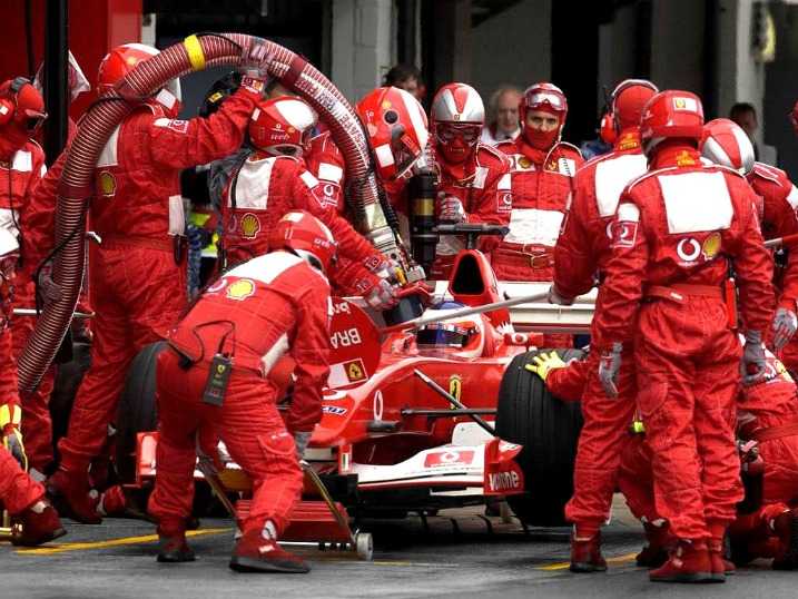Ferrari Formula One και… Γιορτές