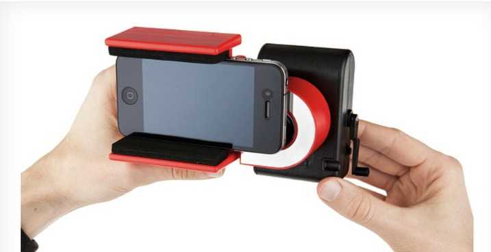 LomoKino Smartphone Holder – και κάνε  τα 35άρια φιλμ ψηφιακά…