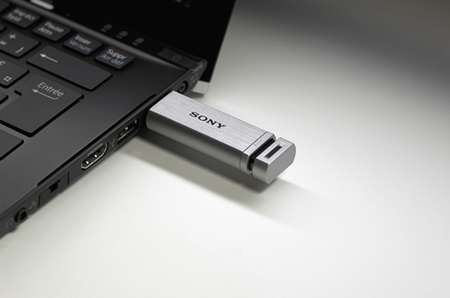 Micro Vault MACH – για Super Speed USB 3.0 στο φλασάκι…
