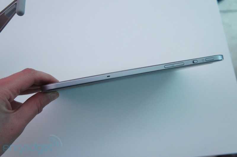 Έκθεση MWC 2012 – Toshiba 7.7″ NVIDIA quad-core tablet