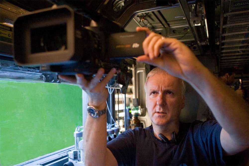 James Cameron – μας δείχνει τι πραγματικά έγινε στον Τιτανικό…