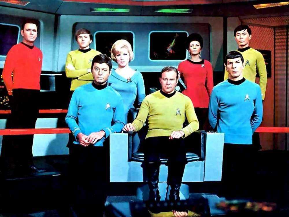 56 επεισόδια του Star Trek σε μια ώρα…