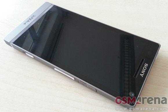 Sony Xperia SL – και νέα έκδοση της ναυαρχίδας;