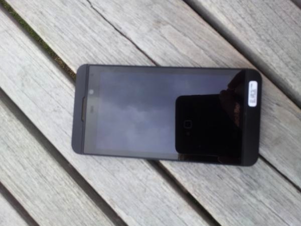 Θα είναι έτσι τα BlackBerry 10 smartphone;