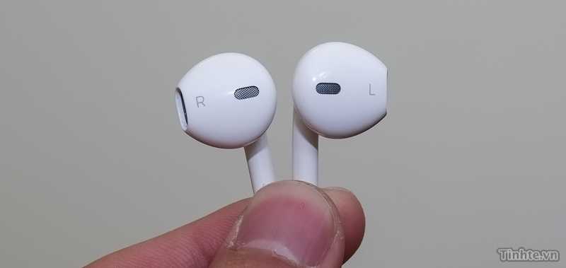 Είναι τα ακουστικά του iPhone 5;