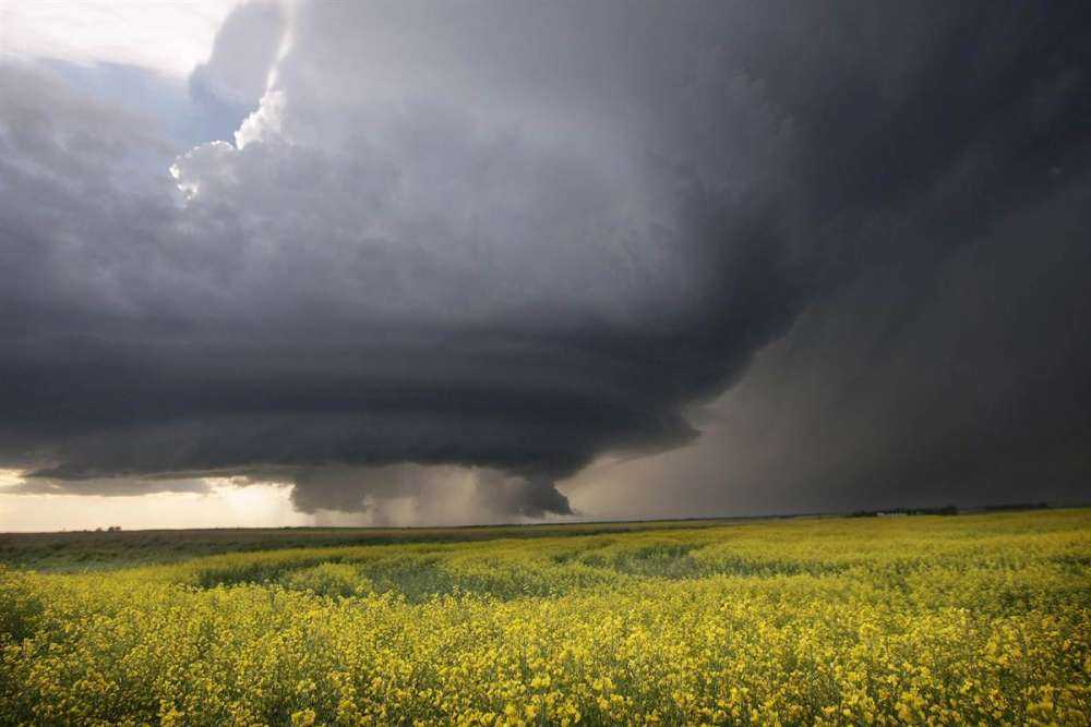 Ένα απίστευτο storm supercell…
