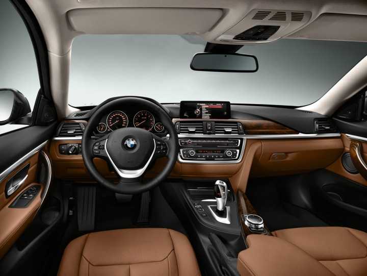 BMW-4-Series-Coupe-Interior-06-720x541