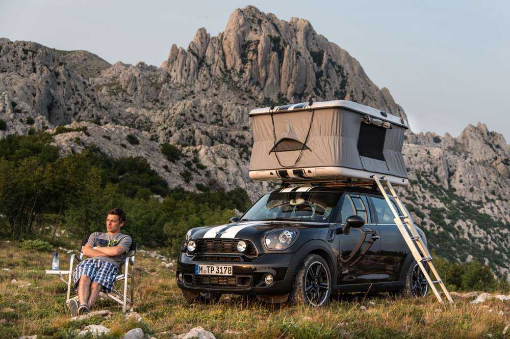 Mini luxury camper