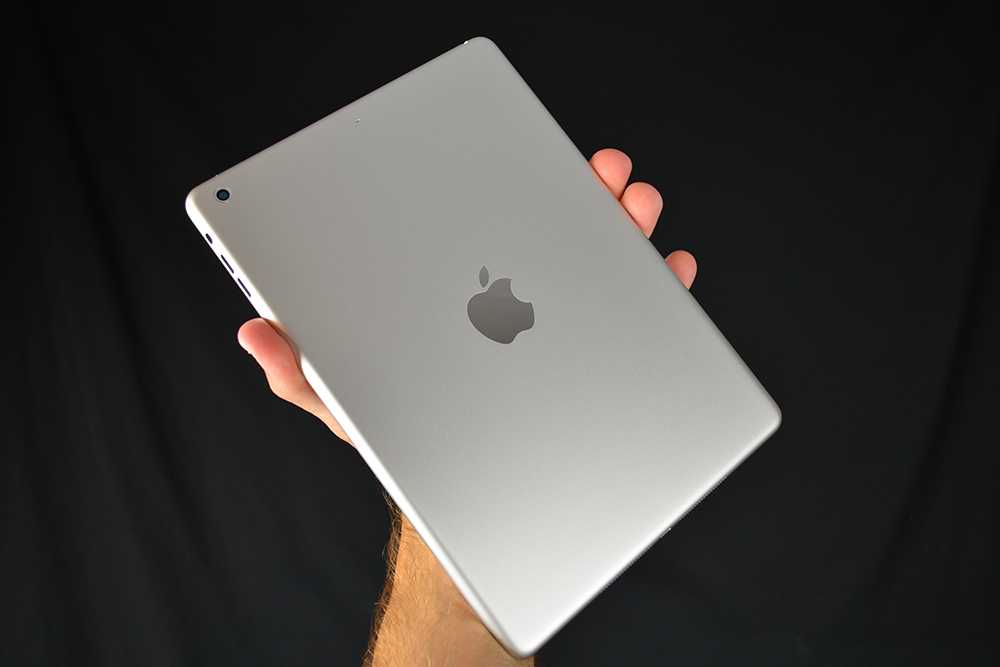 iPad 5 hardware – φωτό με το iPad 4…
