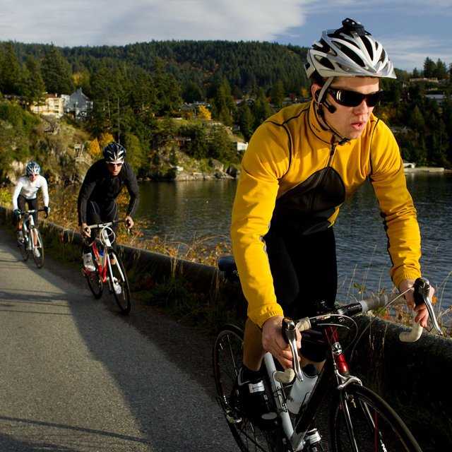 Cardo BK-1 Bluetooth Cycling Communication & Entertainment System