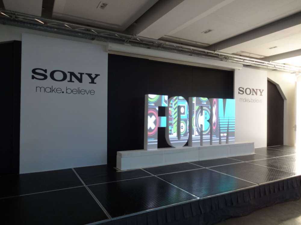Glam πρεμιέρα για νέα Sony Vaio – και ο ‘σταρ’ Xperia Z1 στη Ελλάδα…