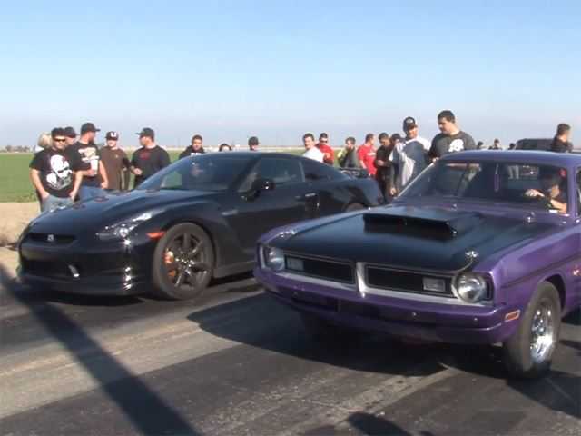 Nissan GT-R Vs Musclecars Street Racing!