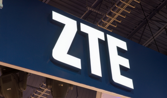 CES 2014 – ZTE Grand S II