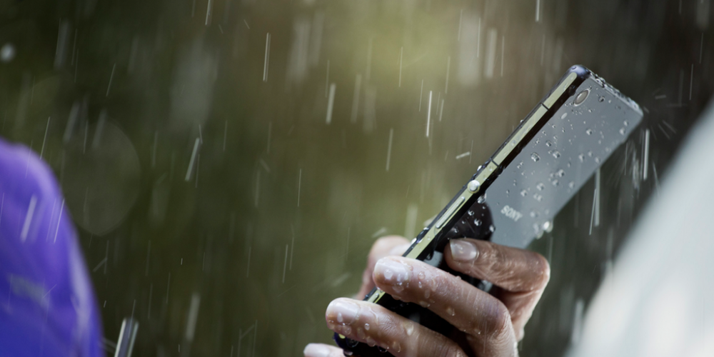 Xperia Z2 in the rain…
