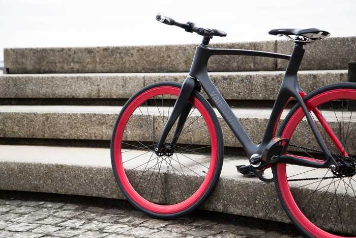 Valour Smart Bicycle