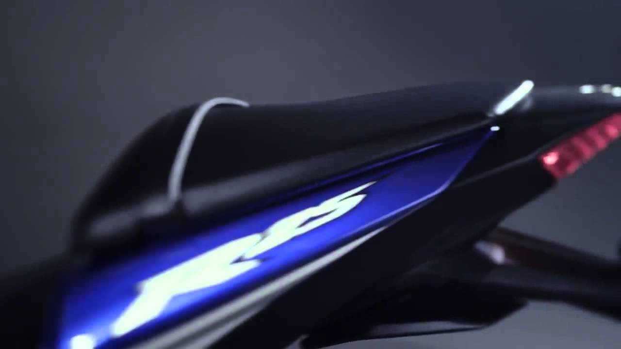 Valentino Rossi + 2014 Yamaha YZF-R25