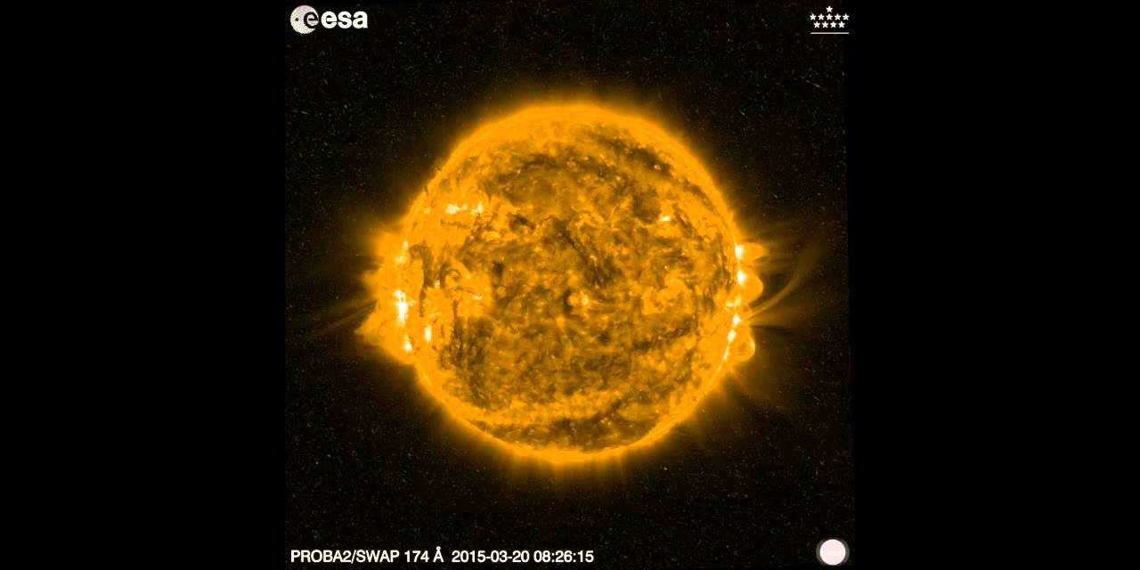 Το διαστημικό σκάφος Proba-2 σε ένα βίντεο που αιχμαλωτίζει…