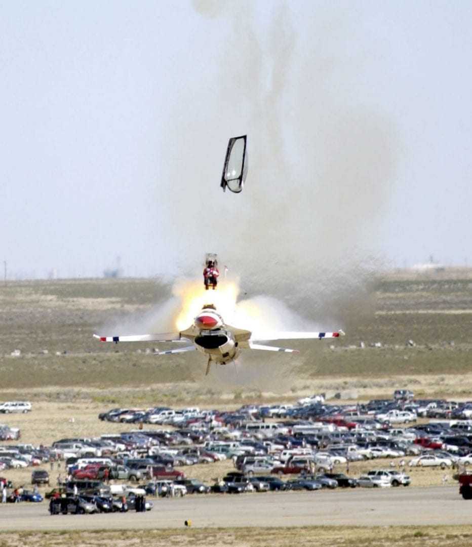 Eject_Eject_Eject_Thunderbirds