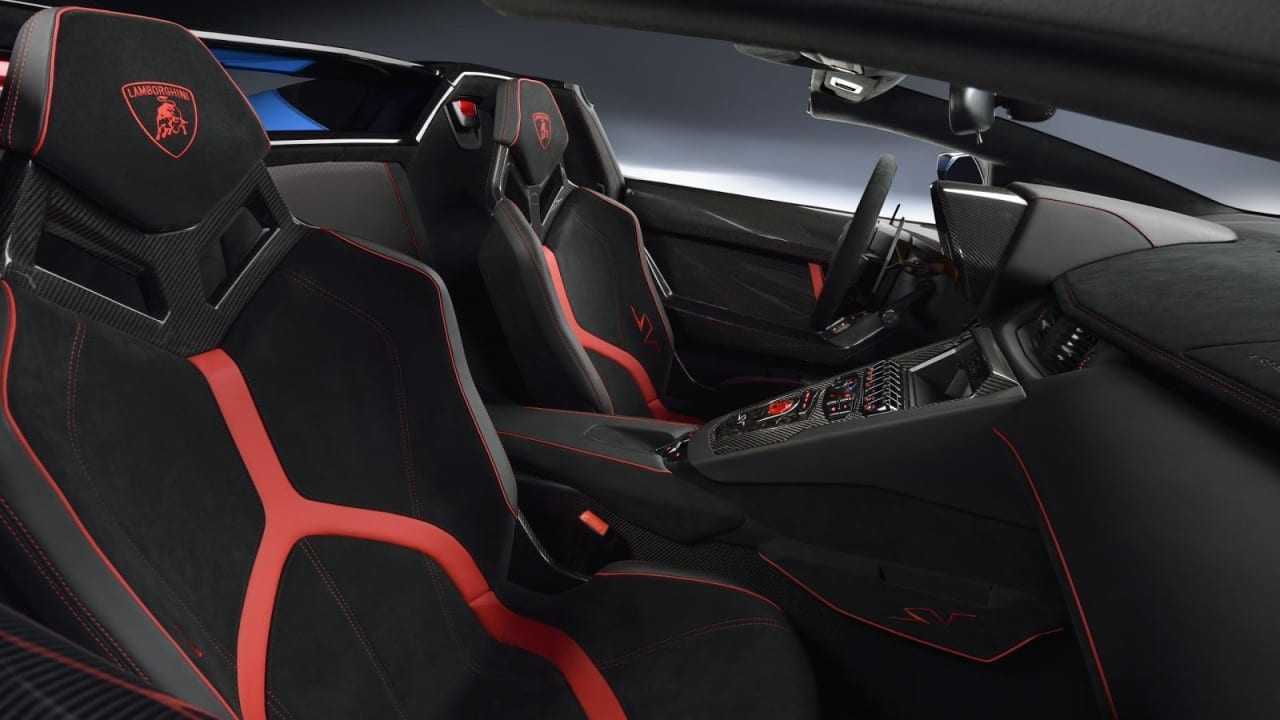 Lamborghini-Aventador-LP-750-4-Superveloce-Roadster 5