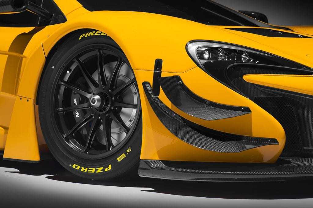 2016-McLaren-650S-GT3-5