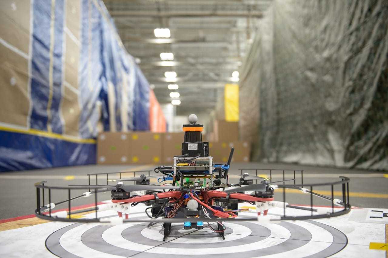Απίστευτο αυτόνομο drone της Defense Advanced Research Projects Agency (DARPA)