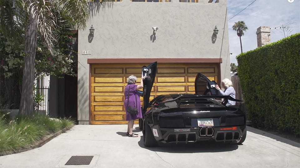 Two Grannies – One Lamborghini
