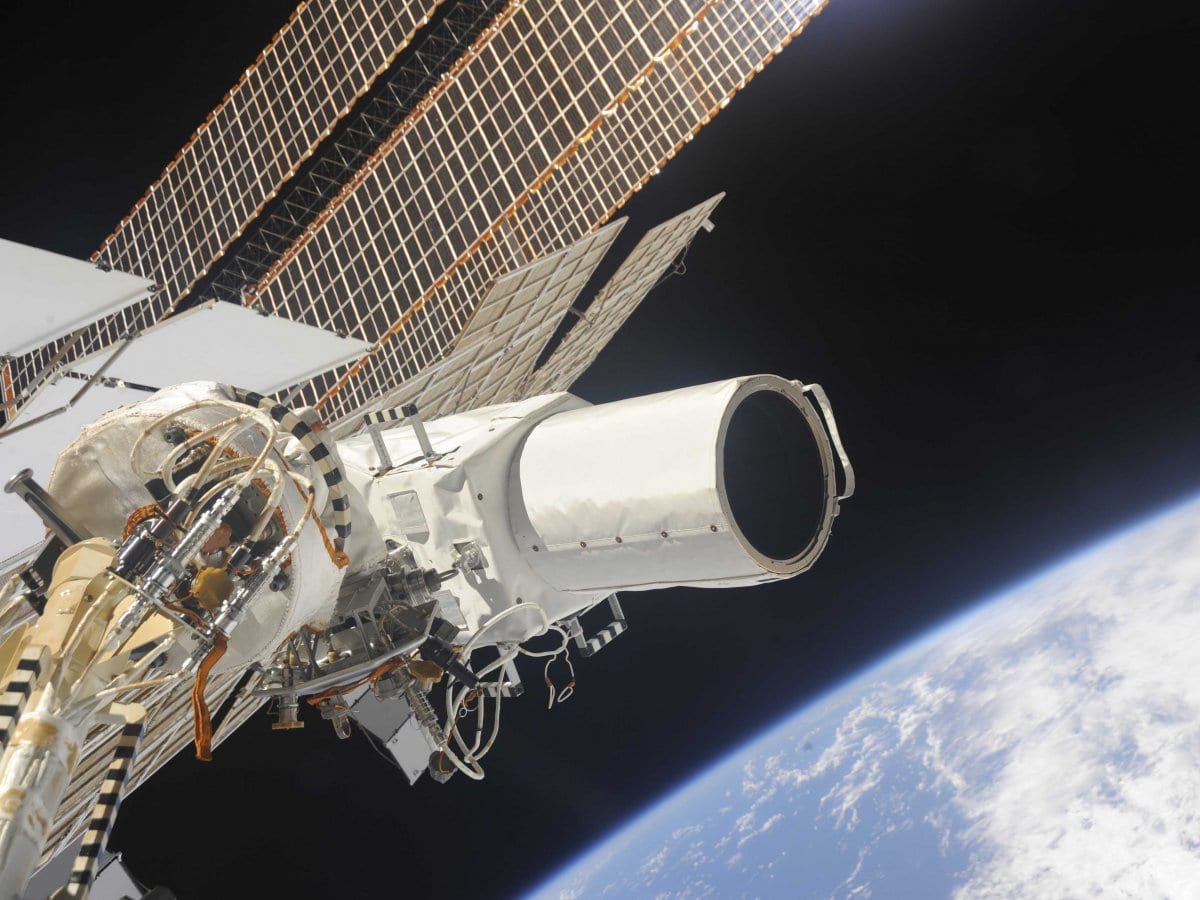 Κατεβάστε βίντεο από το διάστημα σε 4Κ